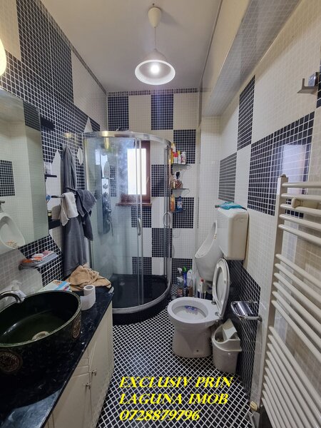 Otopeni, 23 August, Hotel Aviator, vila spatioasa P+ 1+ pod locuibil,